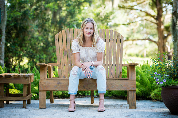Kayla0019-19